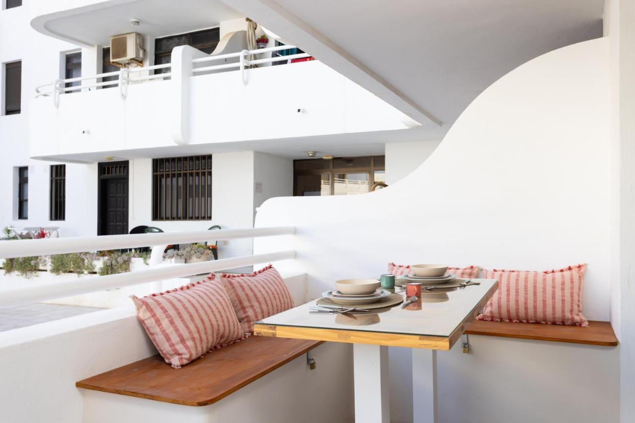 Home2Book Charming Seaside Apt El Medano, Terrace Exteriör bild