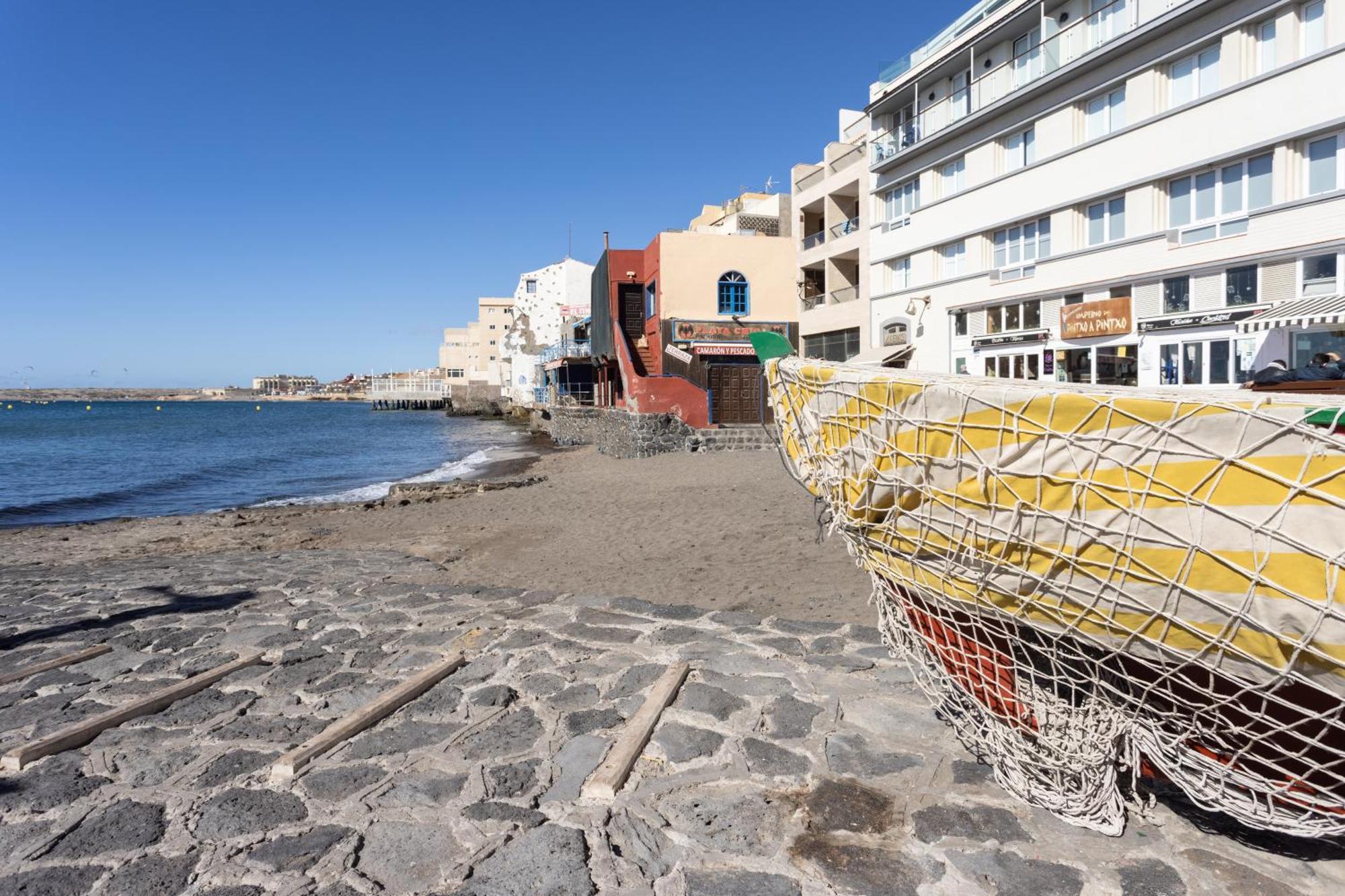 Home2Book Charming Seaside Apt El Medano, Terrace Exteriör bild